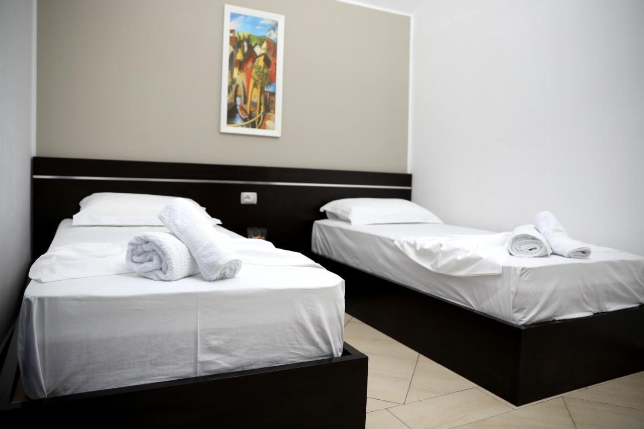 Dolce Italia Residence Radhimë Exteriér fotografie