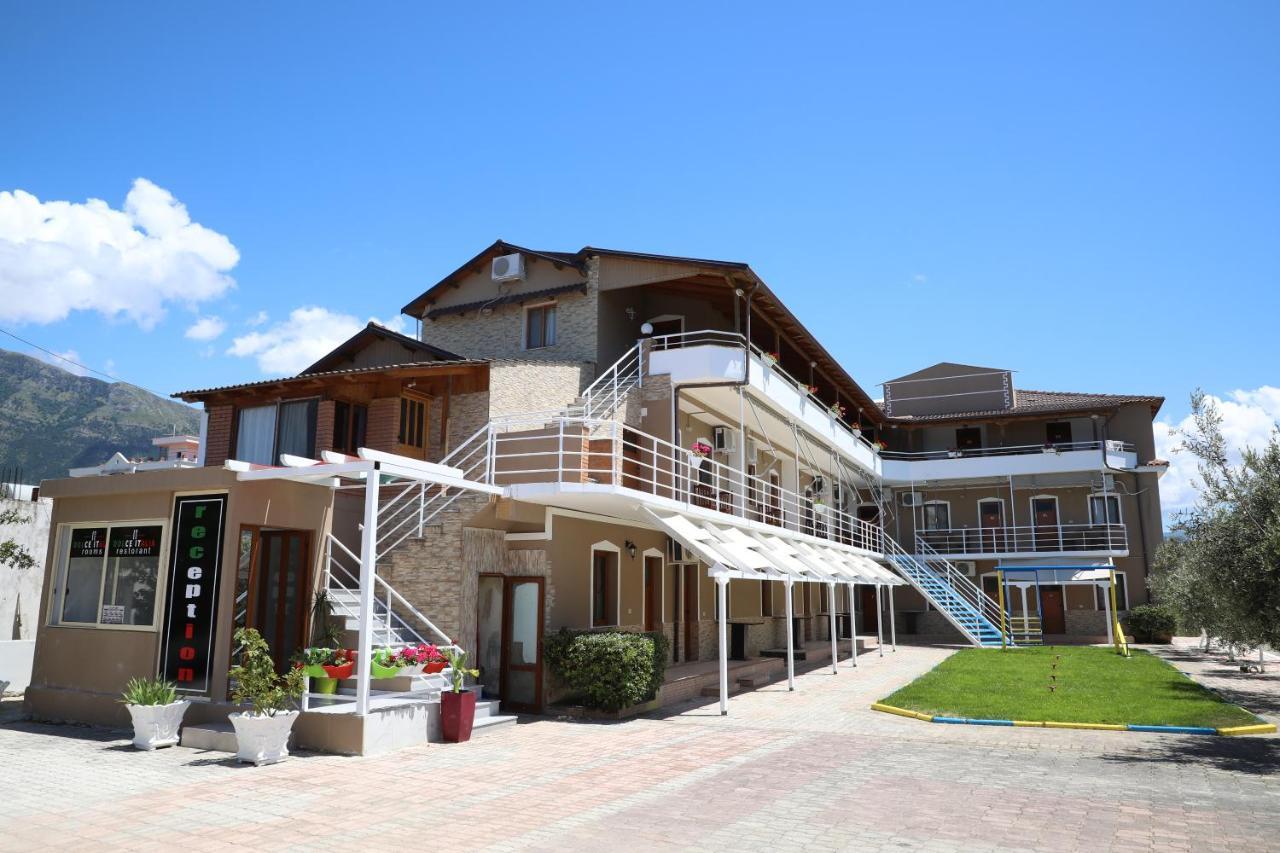 Dolce Italia Residence Radhimë Exteriér fotografie