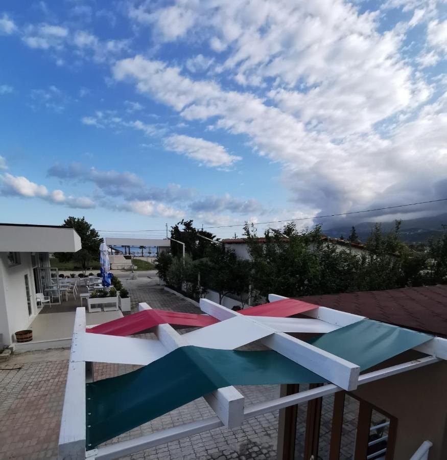 Dolce Italia Residence Radhimë Exteriér fotografie