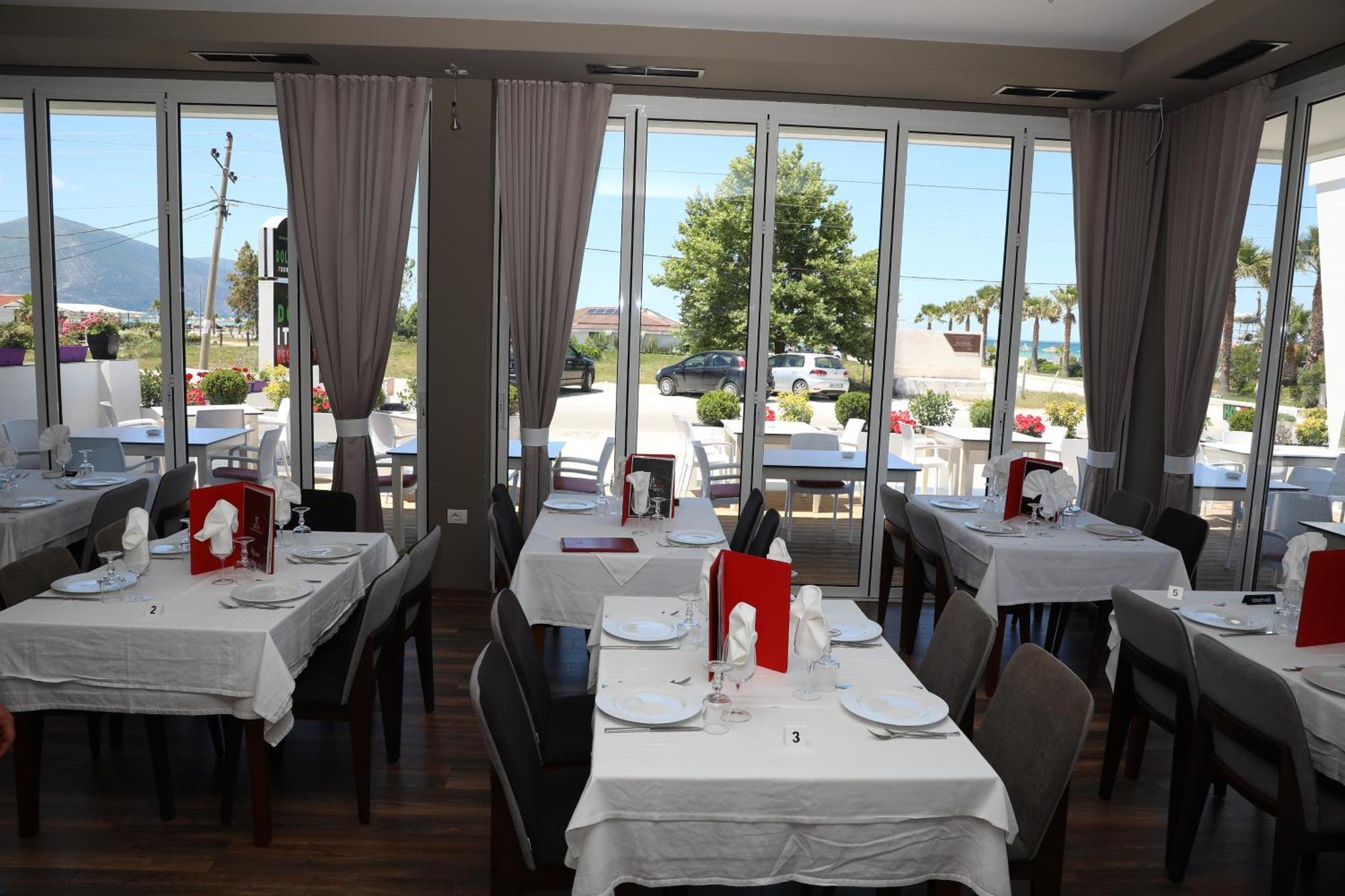 Dolce Italia Residence Radhimë Exteriér fotografie